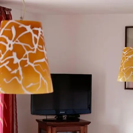 דירה Tra Mare E Pineta וירג'יו