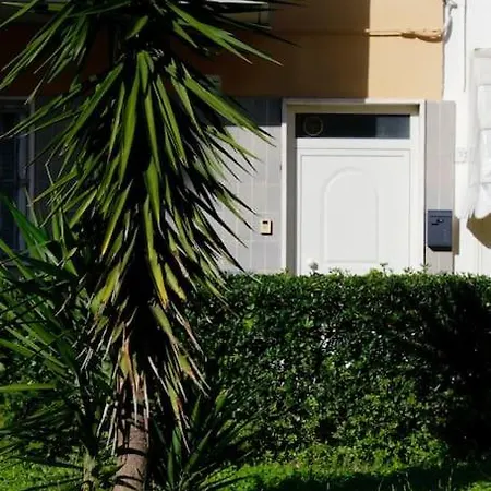 Tra Mare E Pineta * Viareggio